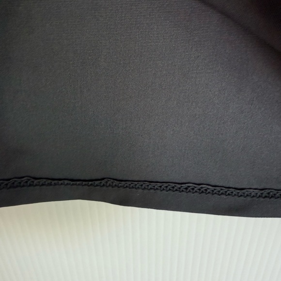 O'Neill Gray Rashguard - Picture 6 of 8